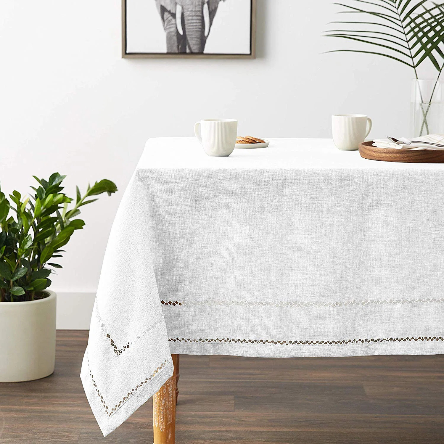 Shoreview Embroidered Vintage Tablecloth | Wayfair North America