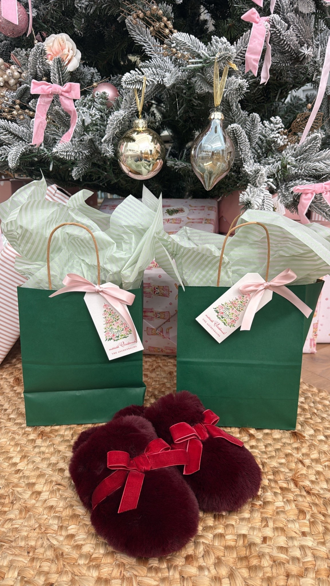 The best $10 gift 

#LTKGiftGuide #LTKHoliday