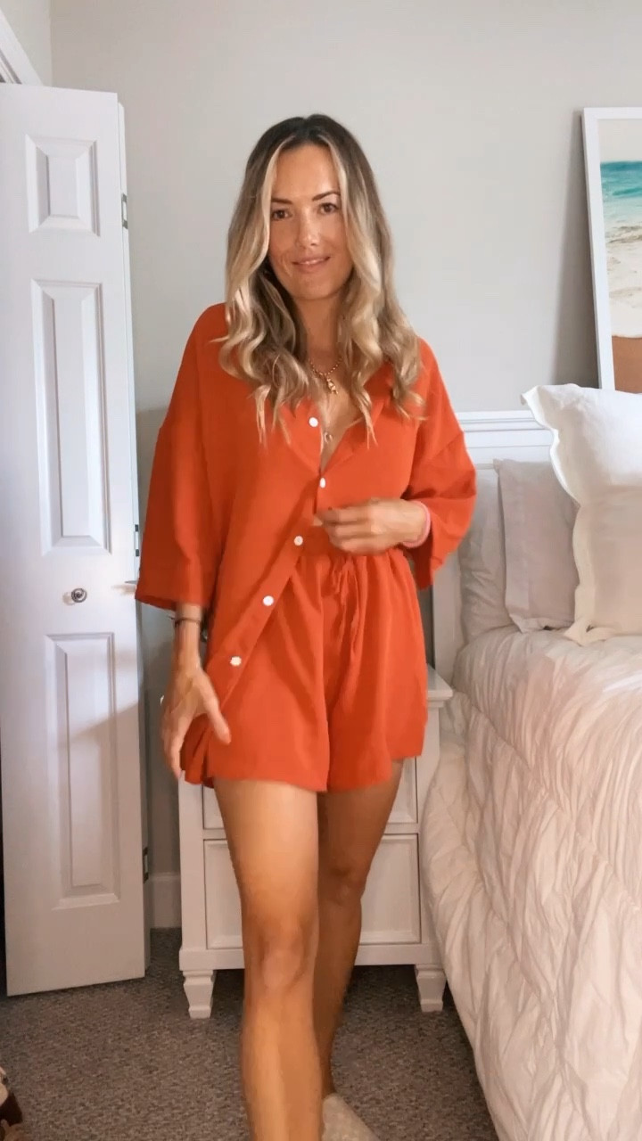 This set comes in so many colors! I’m in a small

#LTKSeasonal #LTKunder50 #LTKstyletip