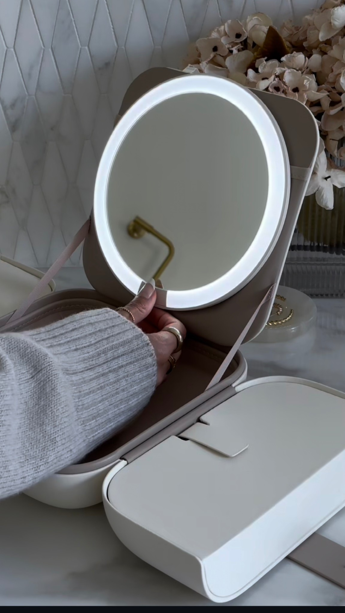 Scroll to shop!! Follow for more!!! Xo! ✨

#LTKdayinmylife #LTKselfcare #LTKBeauty