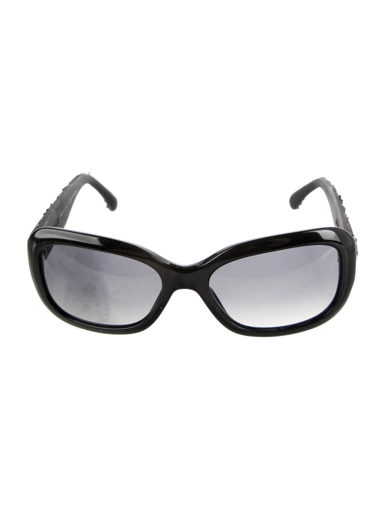 Chanel Interlocking CC Logo Oversize Sunglasses - Black Sunglasses, Accessories - CHA1392626 | Th... | The RealReal