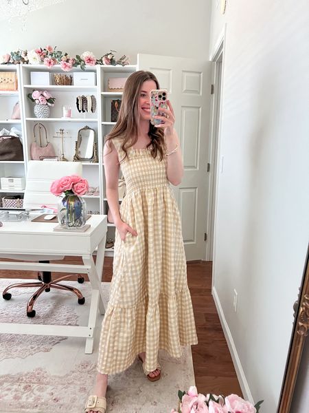 Amazon dress on sale! Size S
Target sandals on clearance, size up 1/2