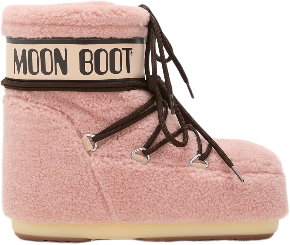 Amazon.com: Moon Boot, Icon Low Fleece Boots For Men And Women, 8-9.5 Women/7-8.5 Men, Pink : Ama... | Amazon (US)