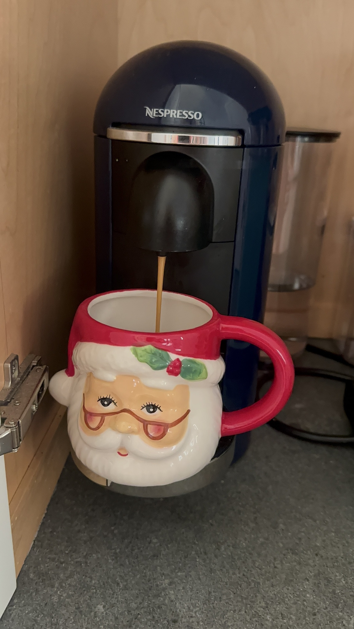 Is it to early for Christmas? Beginning to use my Christmas mug and not mad about it😅🥰

#LTKSeasonal #LTKPetite #LTKHome