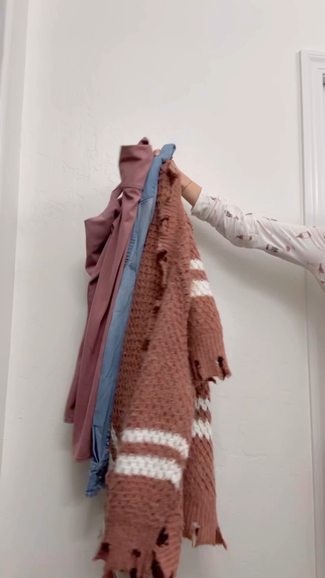 Taking my 2 piece Vuori set & adding a little layering flair for warmth and feminine style! 

#LTKfitness