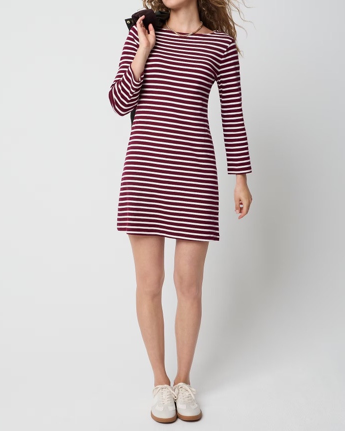 Striped boatneck tee shirt dress

#LTKSeasonal #LTKSaleAlert