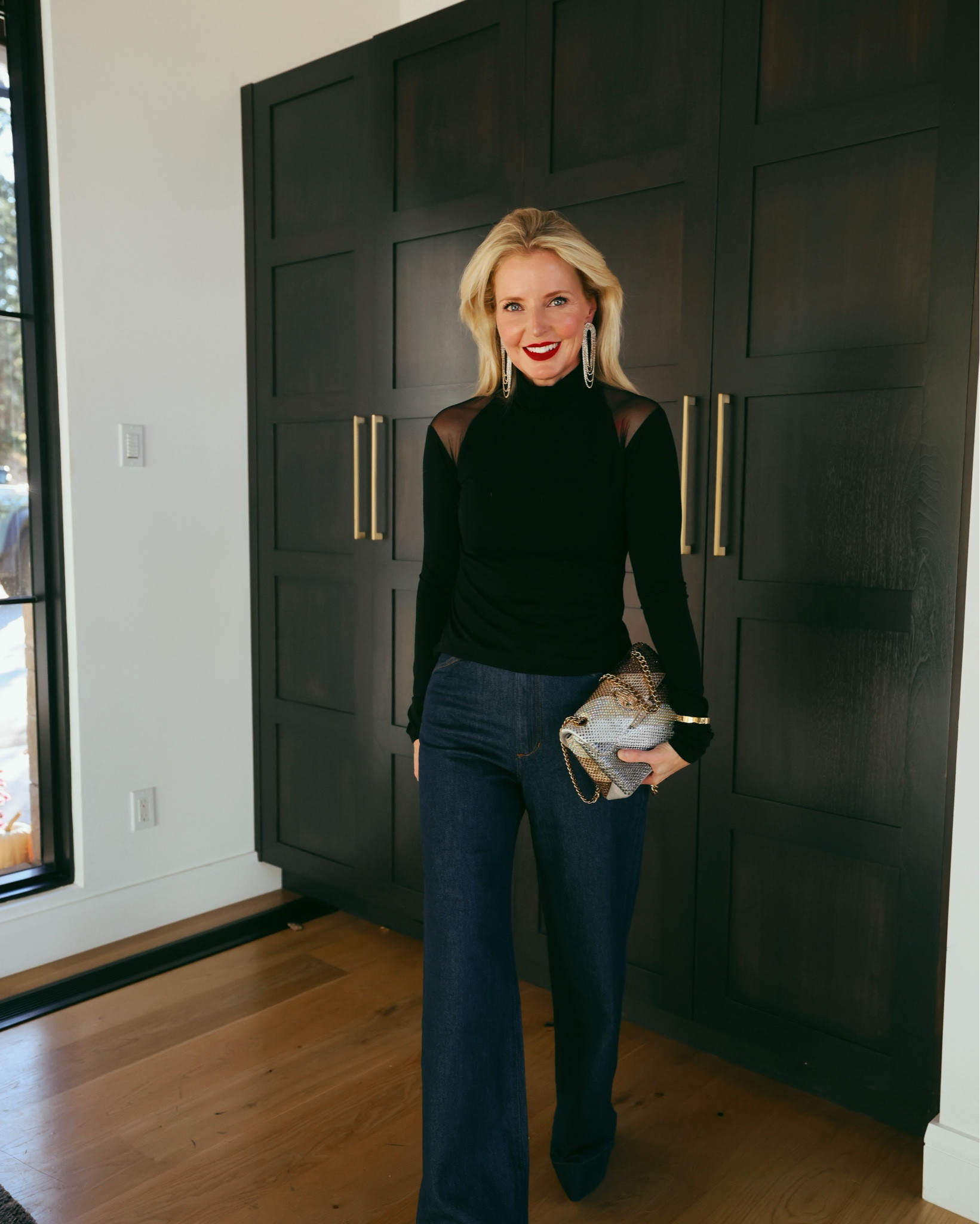  I have had this turtleneck for over a year now. It’s  perfect for almost any occasion and even with the sexy sheer shoulder panels, you can still wear a regular halter bra. It’s lightweight too so you can easily layer over it. TTS. Add a sparkly accessory and you’re ready for the holidaylips park

#LTKHoliday #LTKSeasonal