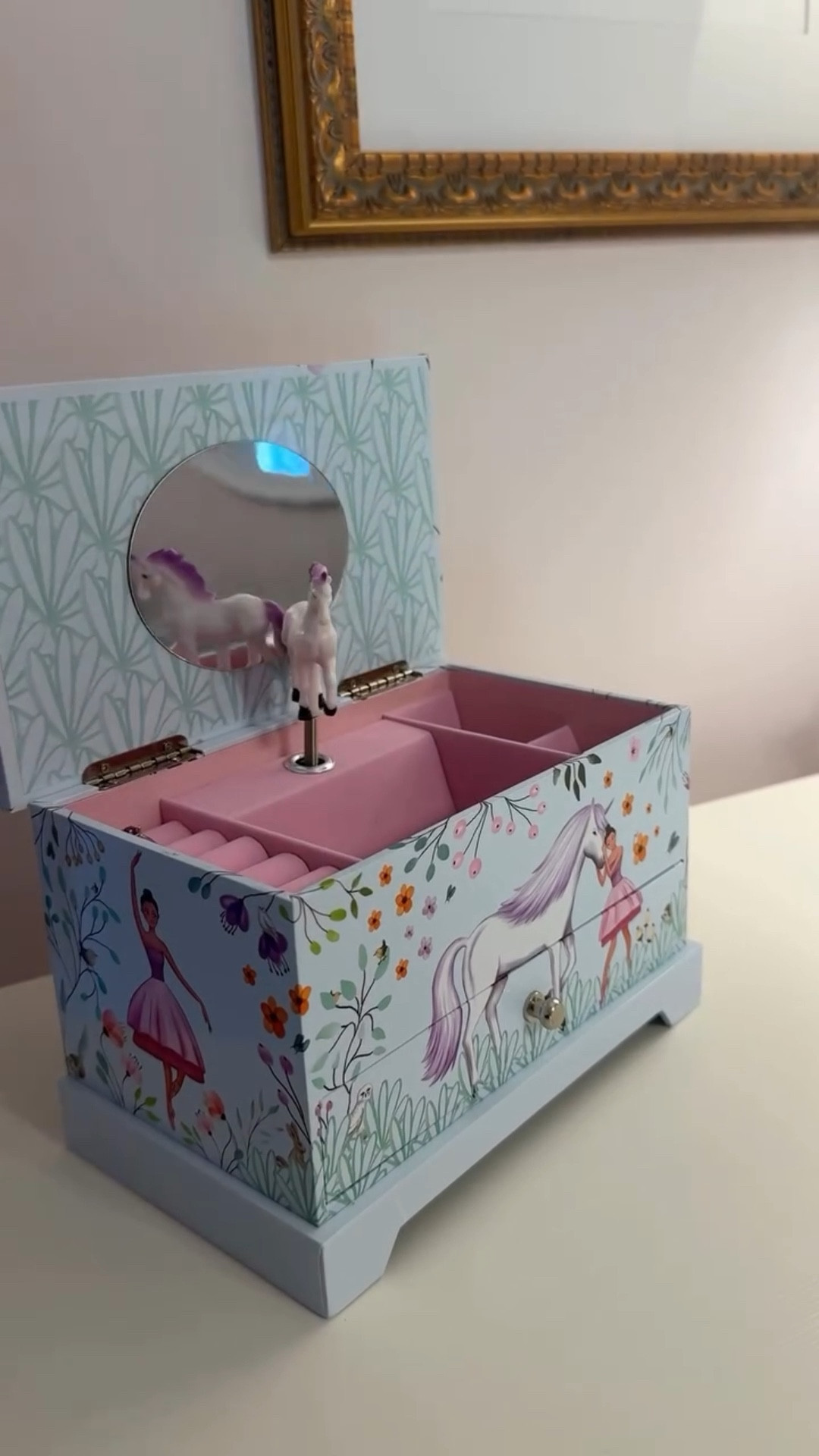 The sweetest music box that every little girl needs for all their jewels 🥹🩷✨ @abi_olie has the cutest options on Amazon! 

Comment SHOP below to receive a DM with the link to this post on my LTK ⬇ https://liketk.it/5mFXY

#amazonfinds #girlmomlife #littlegirlsroom