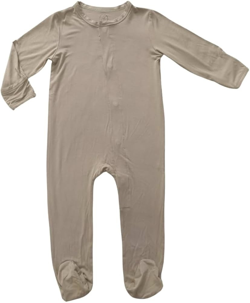 Avee & Co Footie Pajamas - Quick Magnetic Fastener Sleeper for Baby Boy and Girl (0-24 months) | Amazon (US)