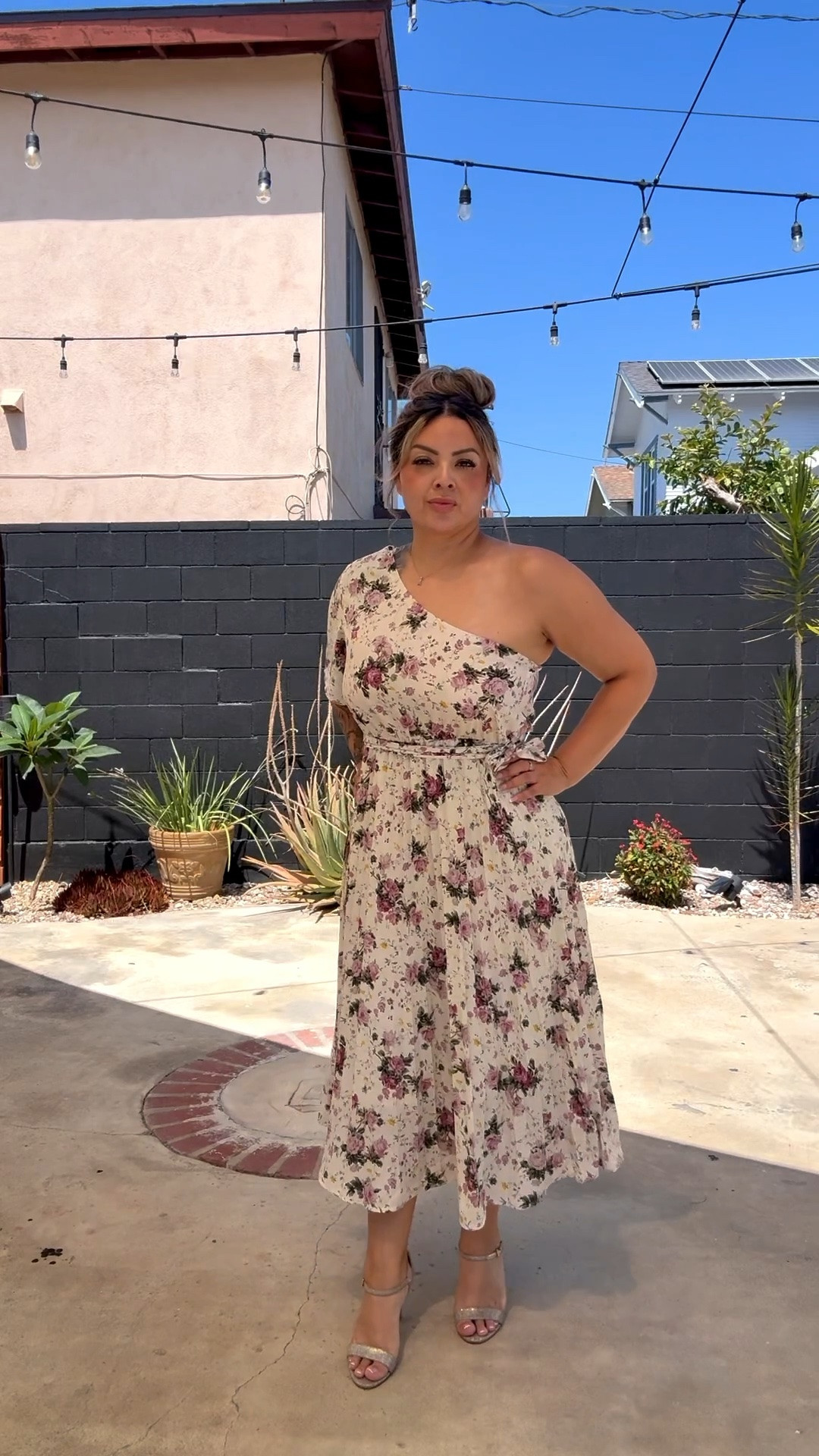 One shoulder floral midi dress

#LTKootd #LTKmomlife #LTKgrwm