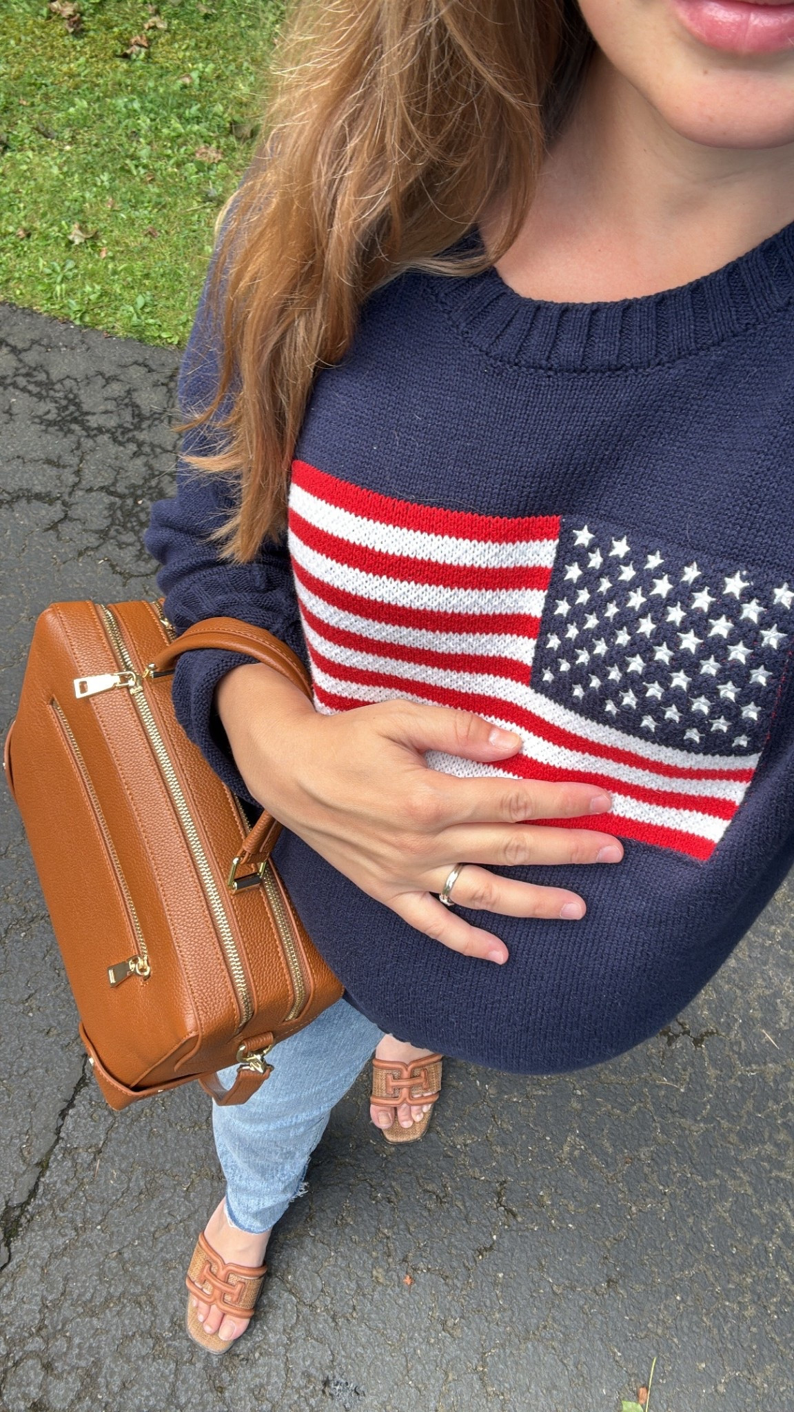 38 weeks 🎀

Americana, flag sweater, sandals, august outfit, end of summer, early fall 

#LTKShoeCrush #LTKFindsUnder50 #LTKBump
