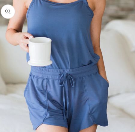 Postpartum pjs / loungewear on sale! Breastfeeding friendly pajamas. Nursing tank set