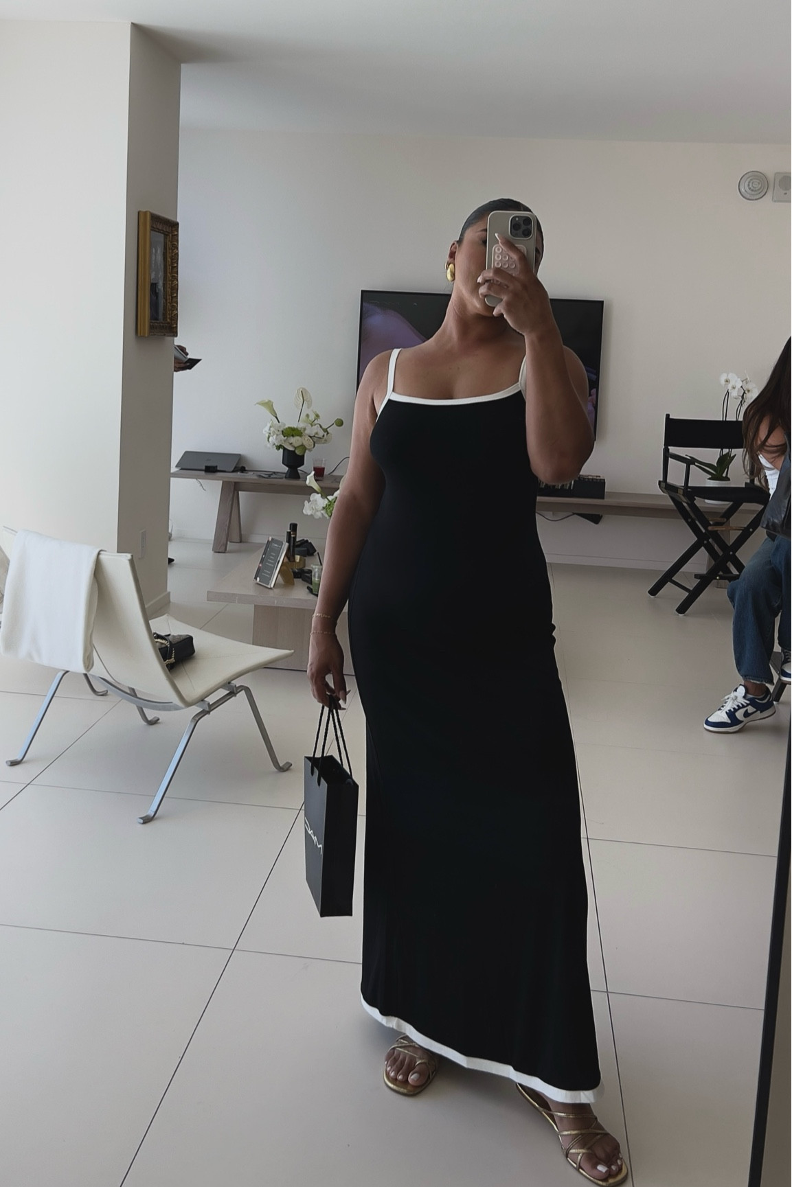 how cute is the dress? love a good long black and white casual dress #casualdress #dress 

#LTKMidsize #LTKStyleTip #LTKU