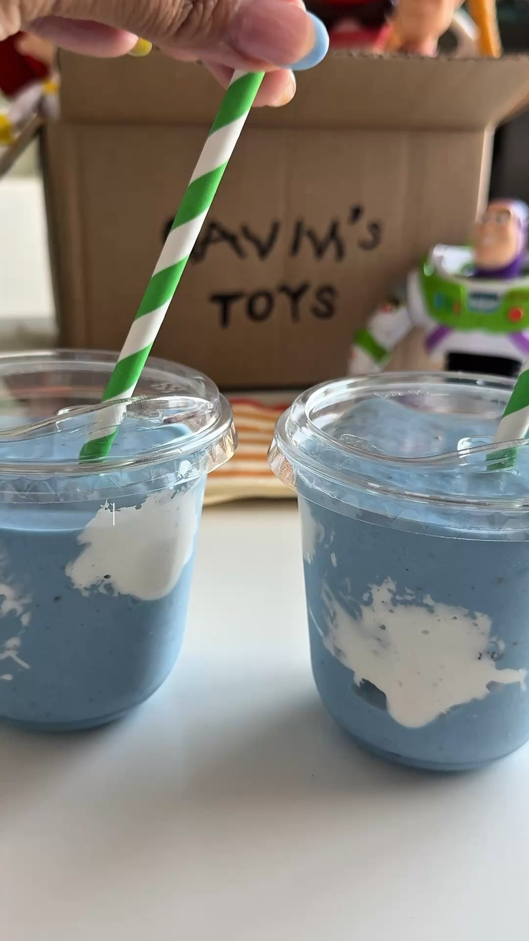 You’ve got a smoothie in me 💙🚀

If your toddler is in their Toy Story era, this one is for you. I lined the cup with marshmallow cream for a cloud effect and used blue spirulina to create the perfect Andy’s Room sky.

Ingredients:
• ½ cup frozen mango
• ½ cup frozen pineapple
• 1 frozen banana
• 1 cup Greek yogurt
• ¾ cup milk
• 2 tbsp blue spirulina powder
• 2 tbsp chia seeds
• 1 tbsp honey

Blend until smooth and enjoy with your favorite little space ranger. 🤠✨

Save this one for your next themed snack or movie day.

#ToyStorySnack #ToddlerFoodIdeas #ToyStory5 #DisneyInspiredFood #SmoothieRecipe

#LTKKids #LTKmomlife