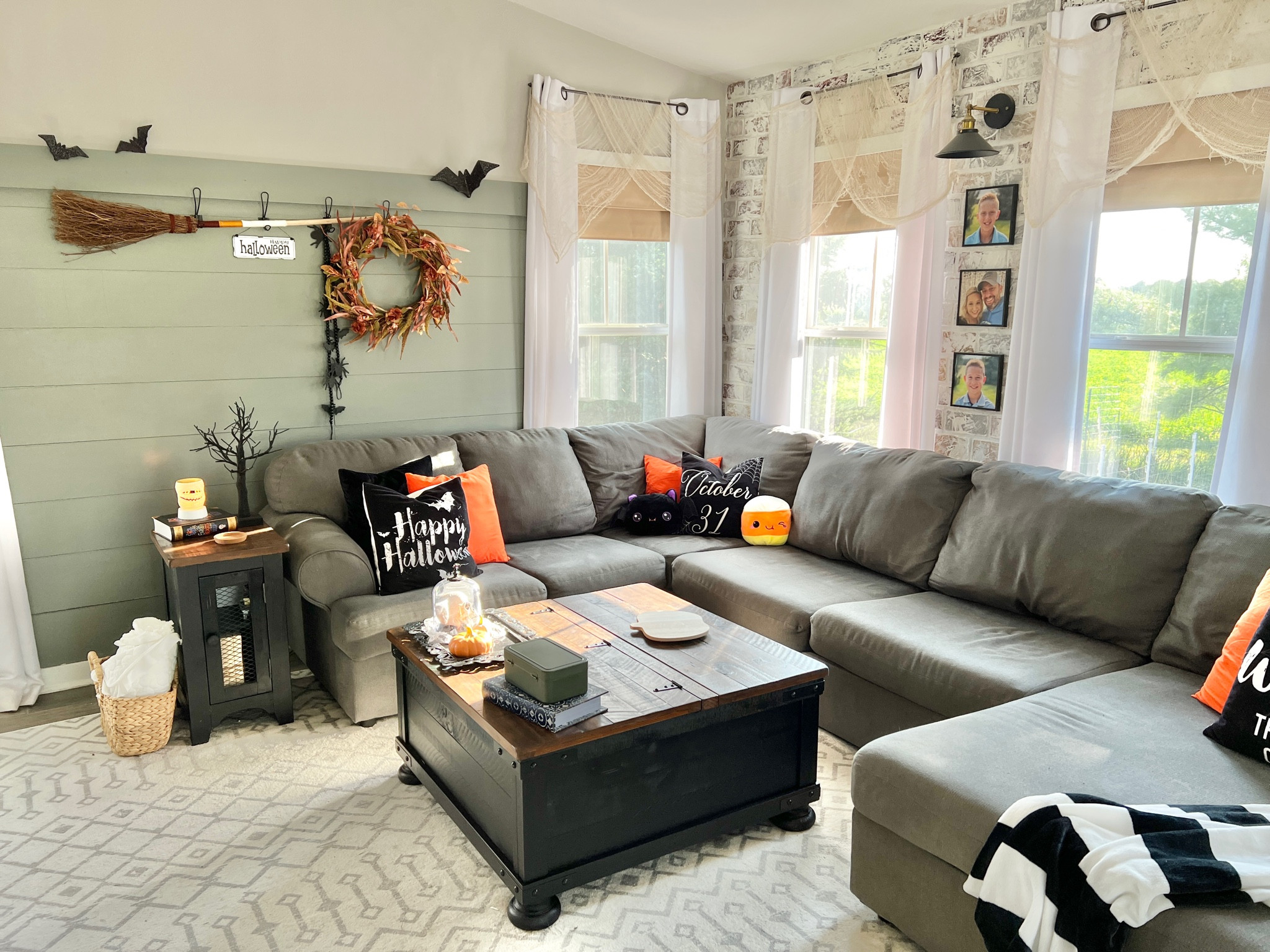 We had a busy week but I finally had time to put together our new coffee table! It’s perfect!!

Halloween, Fall Decor, Living Room, Wreath, Couch, Sofa, Pillows 

#LTKHalloween #LTKhome #LTKfamily