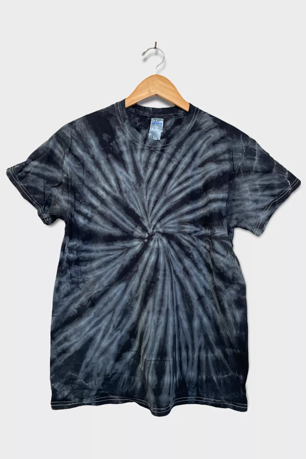 Secondhand Swirl Tie Dye Tee Shirt | Urban Outfitters (US and RoW)