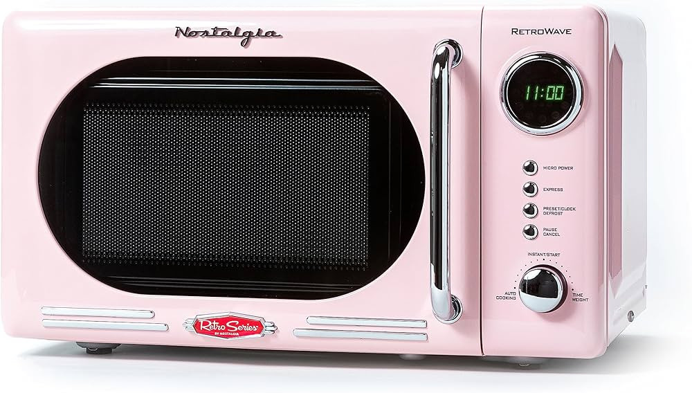 Nostalgia Retro Compact Countertop Microwave Oven - 0.7 Cu. Ft. - 700-Watts with LED Digital Disp... | Amazon (CA)