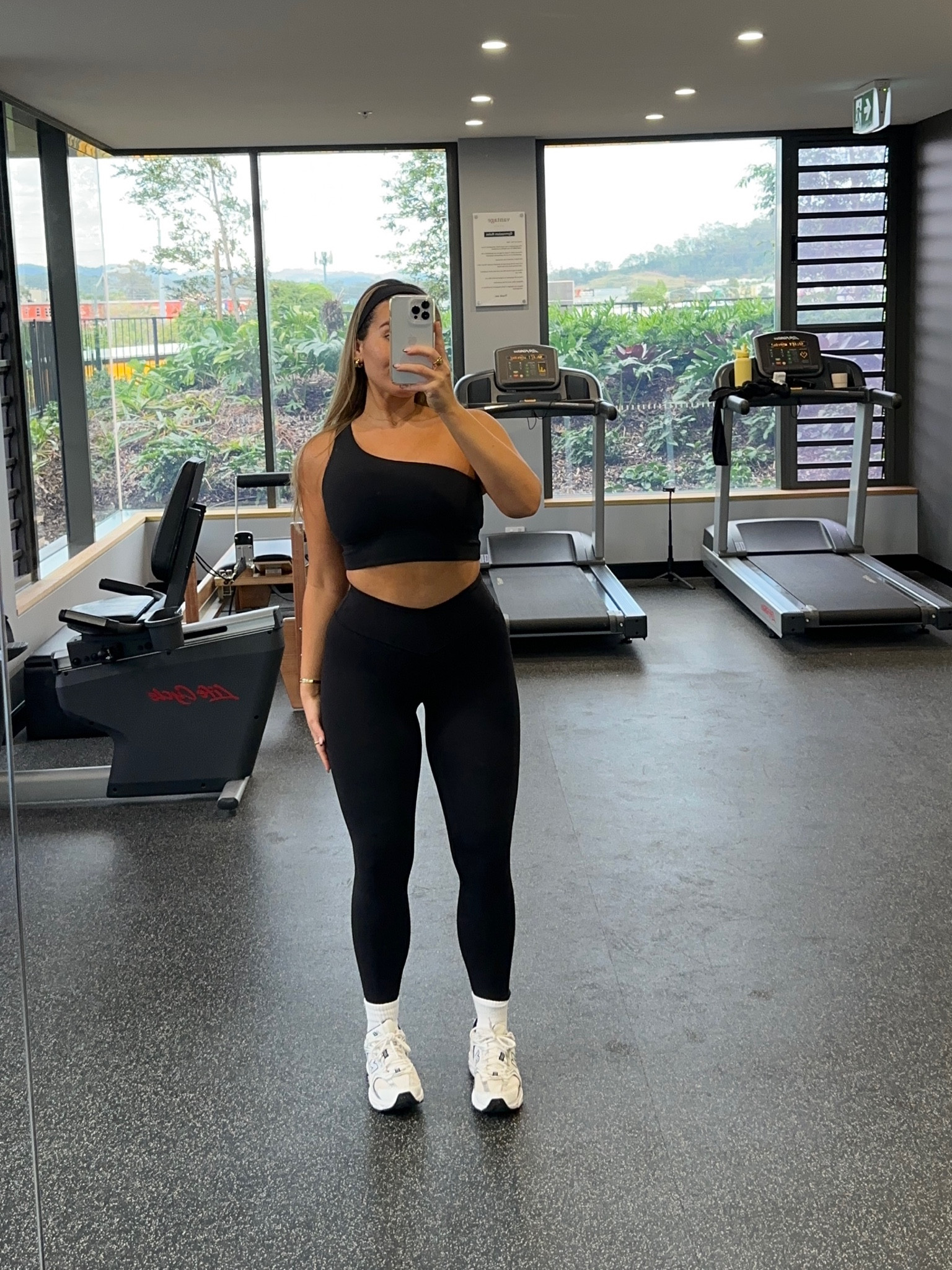 Obsessed with this fit 