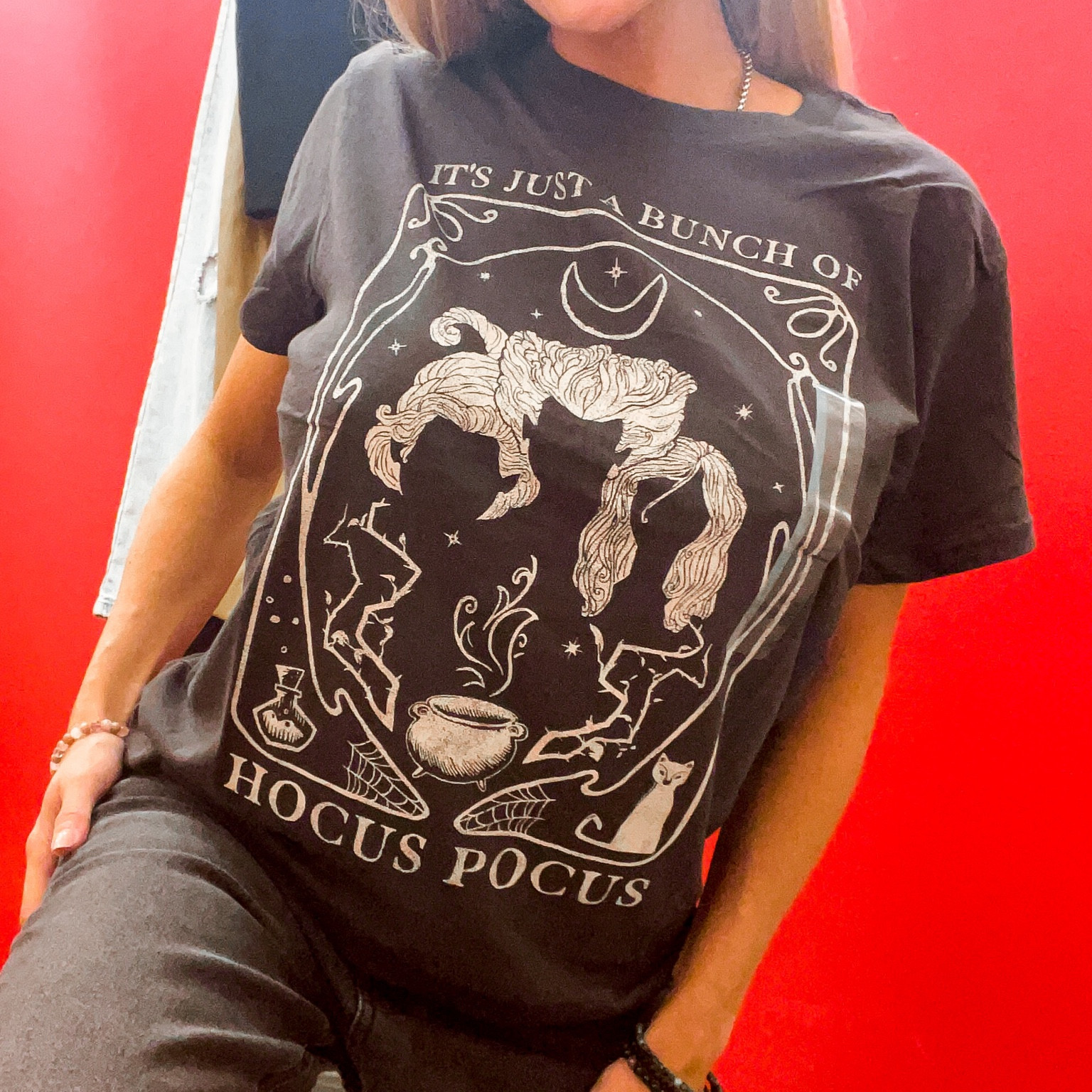 This Halloween Disney Hocus Pocus Tee in Dark gray / black / white has been a crowd favorite for Halloween! Sharing an up close view of the top. Wearing a size medium for an oversized fit. 

#LTKstyletip #LTKSeasonal #LTKunder50
