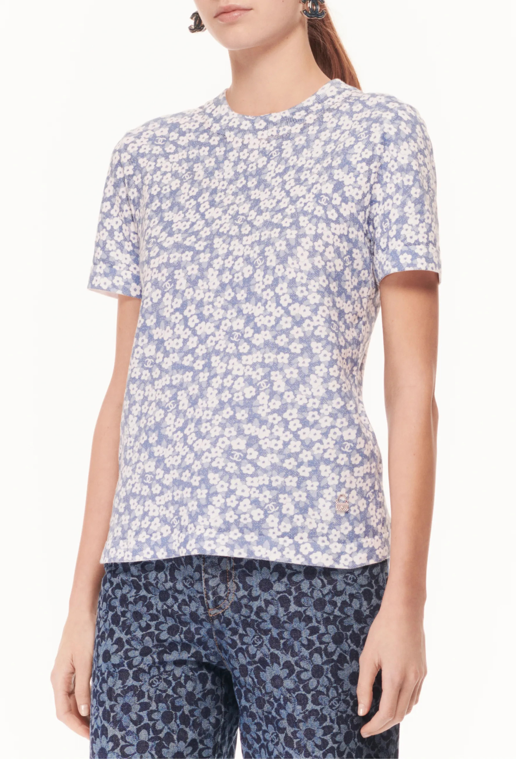 Tee-shirt - Cotton, blue & white — Fashion | CHANEL | Chanel, Inc. (US)