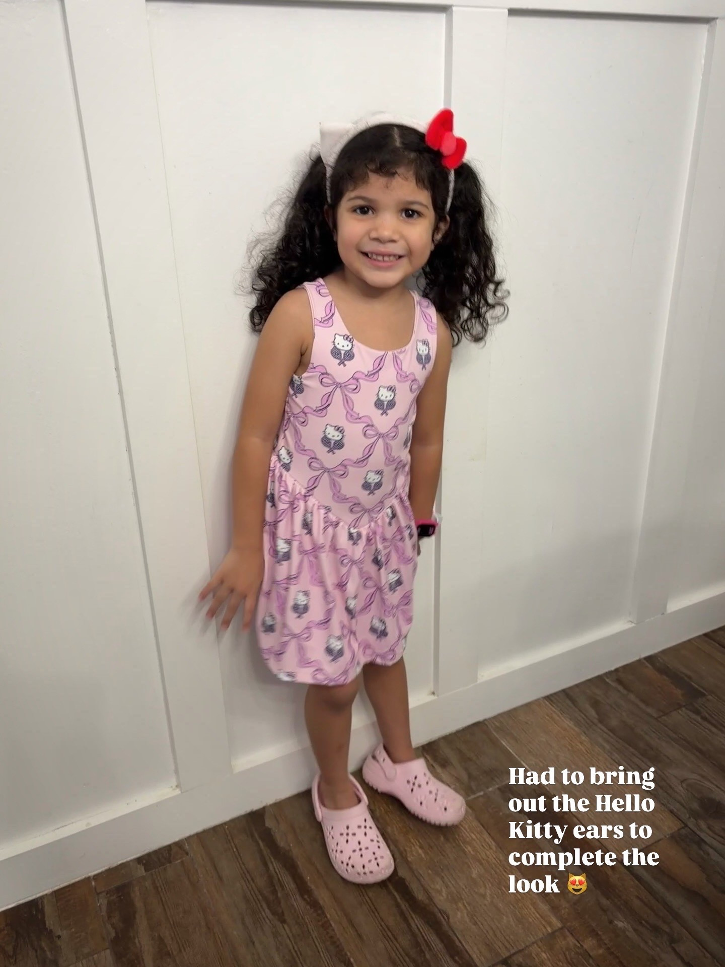 The Children’s Place has the cutest Hello Kitty collection! This adorable dress has a heart cutout in the back and shorts underneath ☺️

#LTKSpringSale #LTKKids #LTKootd