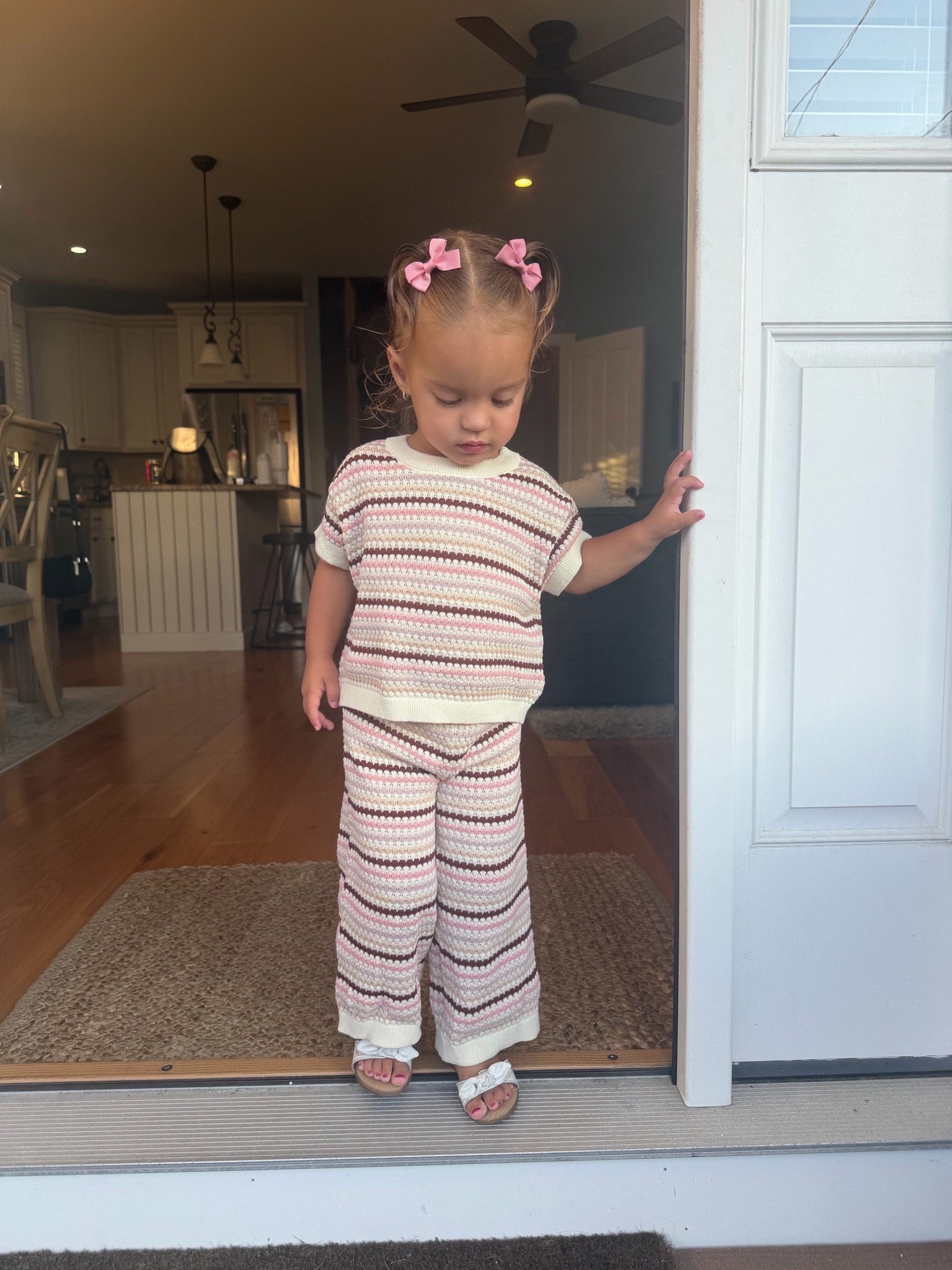 Wearing size 2t