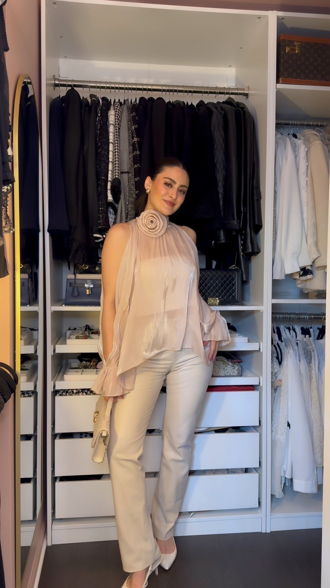 Commense discount code: savinavalentine_12