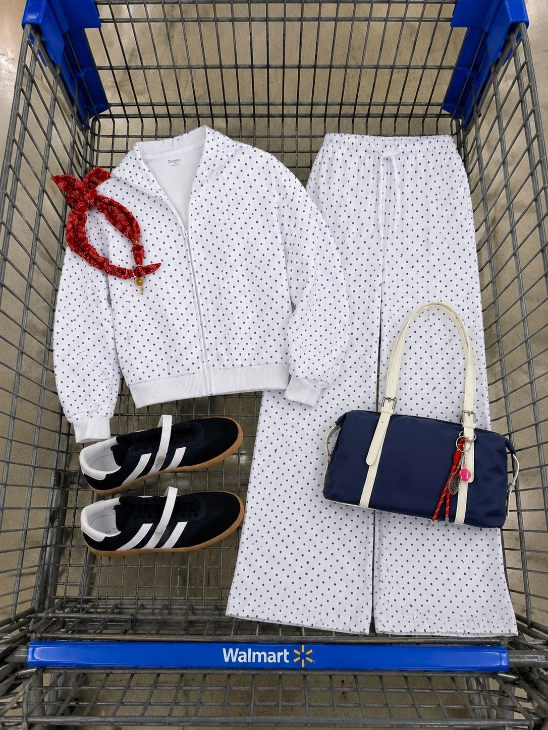 Walmart outfit idea
Walmart finds 
Lounge set

#LTKSaleAlert #LTKActive