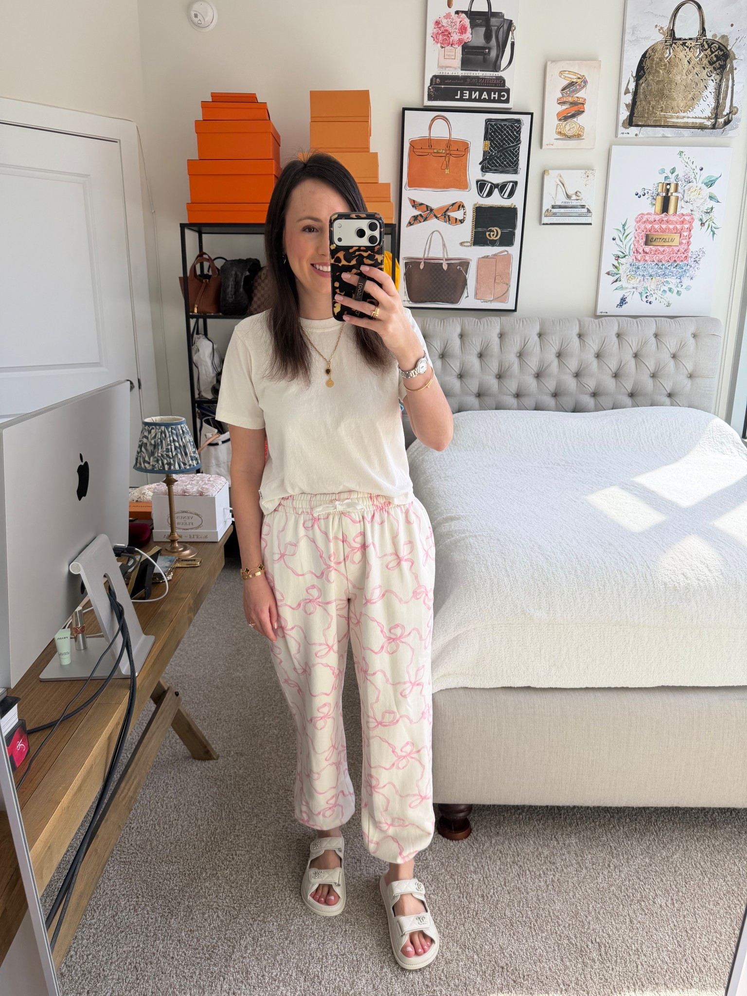 Cutest and comfiest Loveshackfancy jogger sweatpants!



#LTKootd #LTKSeasonal