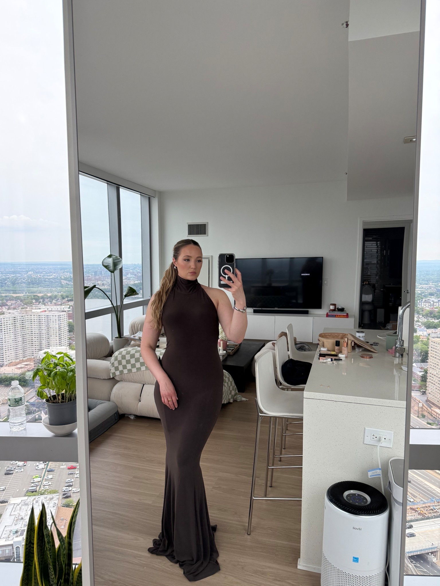 Wedding guest dress in a deep brown

#LTKBeauty #LTKWedding #LTKMidsize