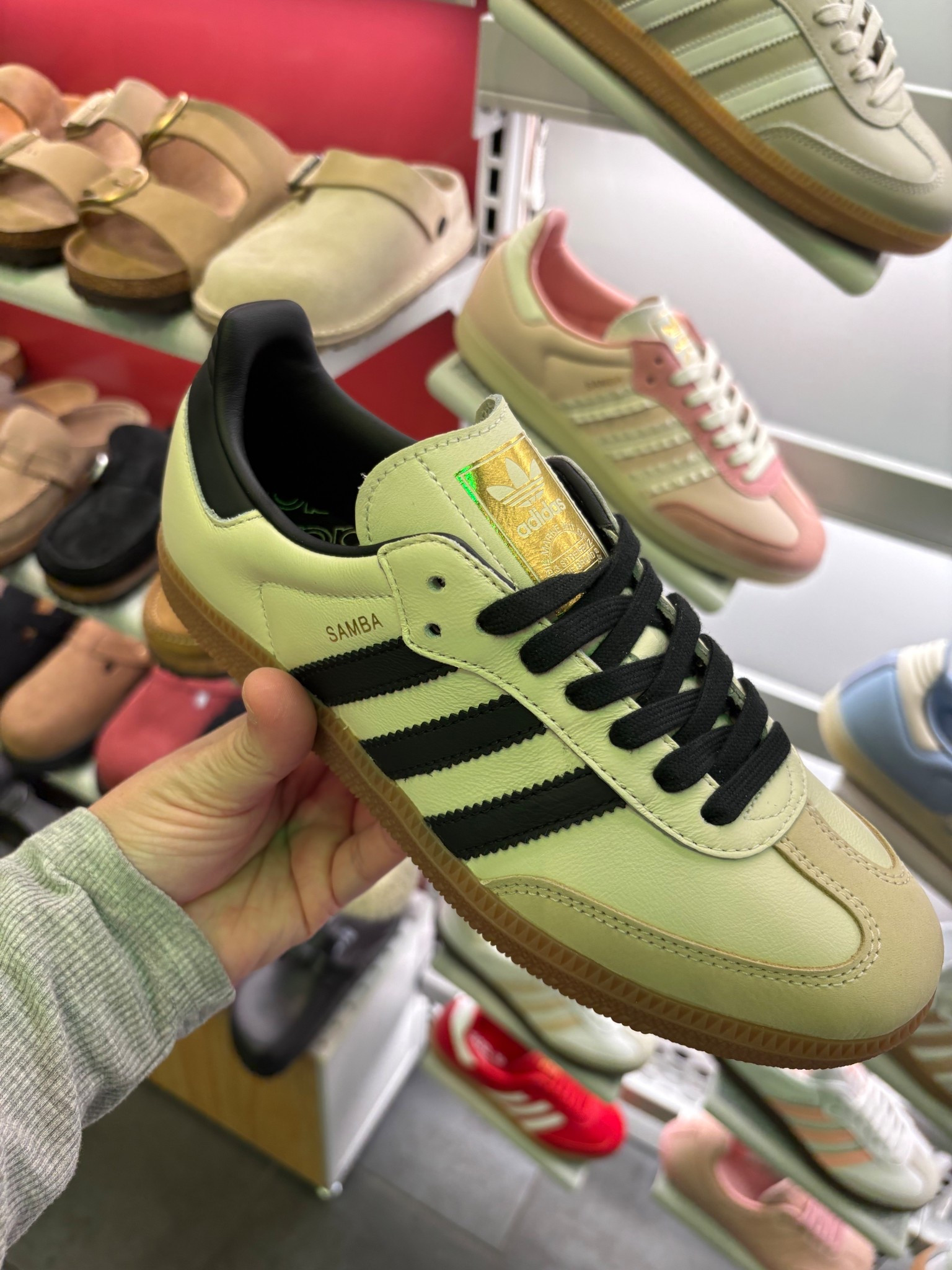 Sambas make a great gift 🎁🫶🏼

#LTKSeasonal #LTKGiftGuide #LTKHoliday