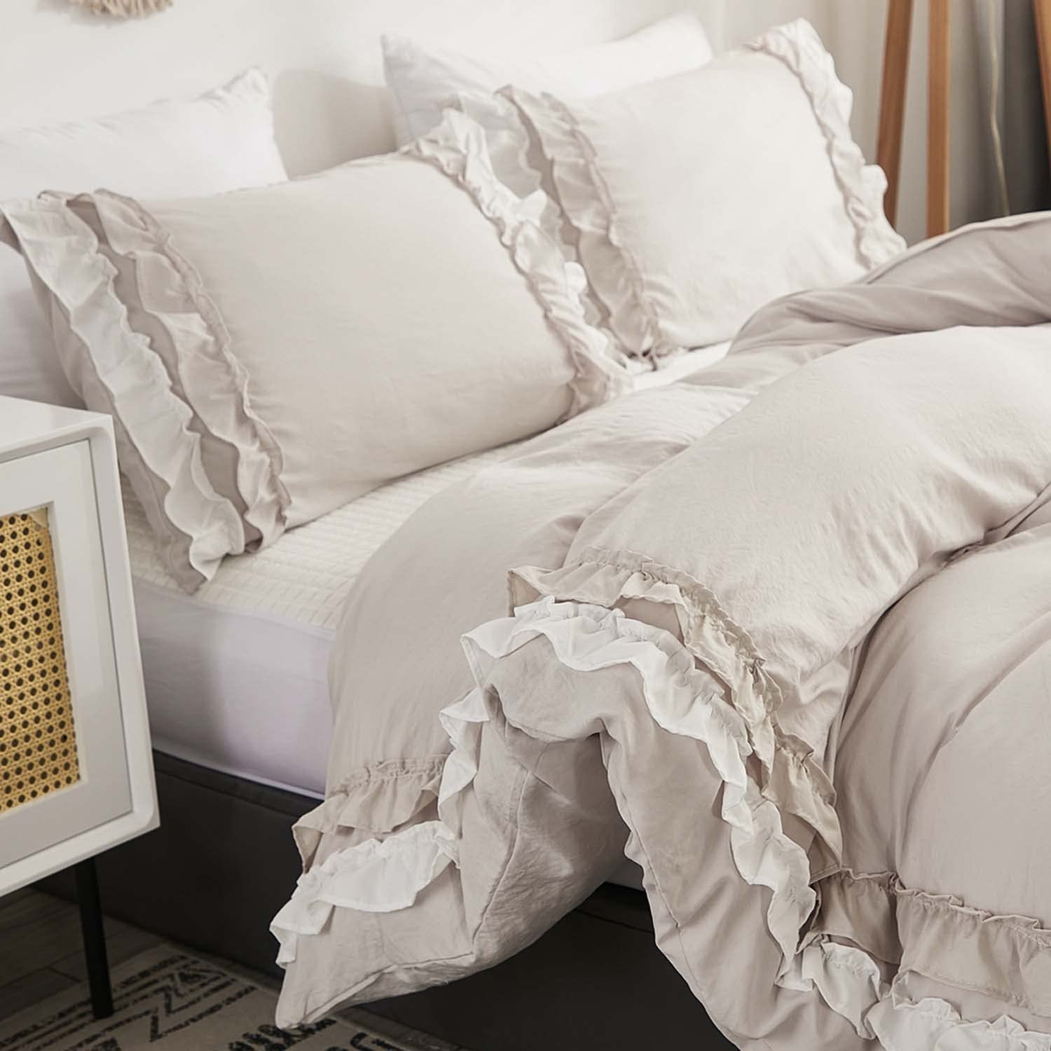 100% Washed Microfiber 2pcs Bedding Duvet Cover Set - Soft and Breathable with Zipper Closure & C... | Amazon (US)