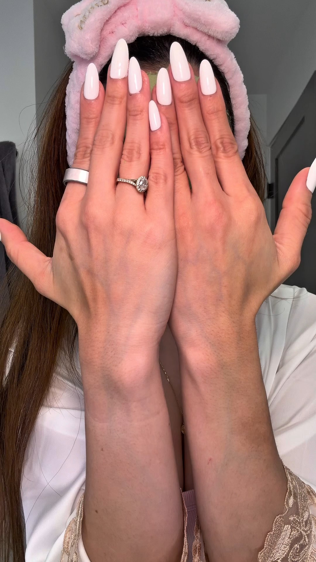 Mascarilla de burbujas para puntos negros /exfoliación facial 🎀  

#LTKBeauty #LTKmorningroutine #LTKselfcare