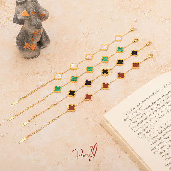 Clover Bracelet Lucky Pendant Dainty Bracelet Women's - Etsy | Etsy (US)