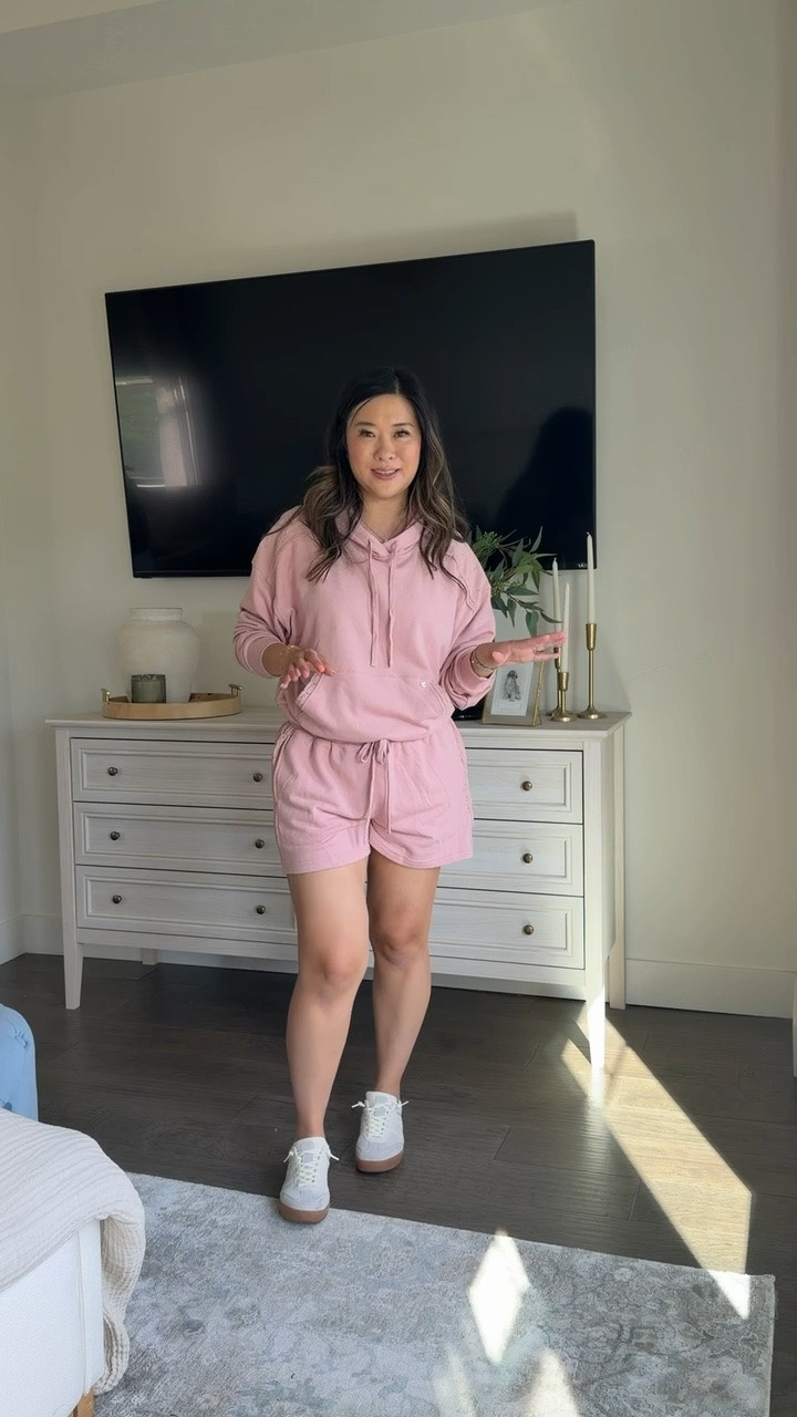 Walmart new arrivals // athleisure wear // matching comfy set // travel outfit // affordable fashion 

Medium in both

#LTKSeasonal #LTKootd #LTKPetite