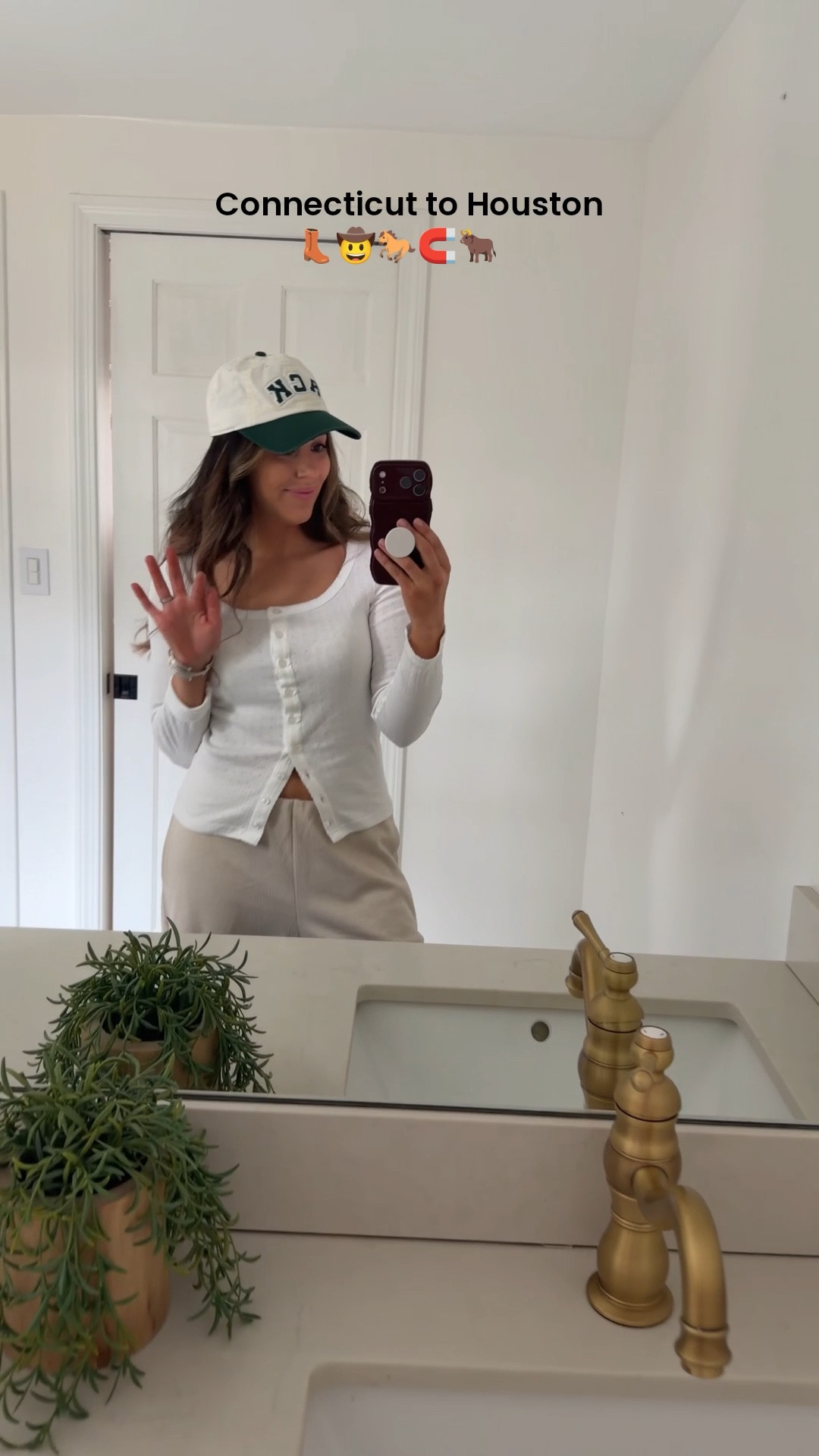 Connecticut to houston travel vlog — travel accessories and travel outfit 

#LTKgrwm #LTKdayinmylife #LTKTravel