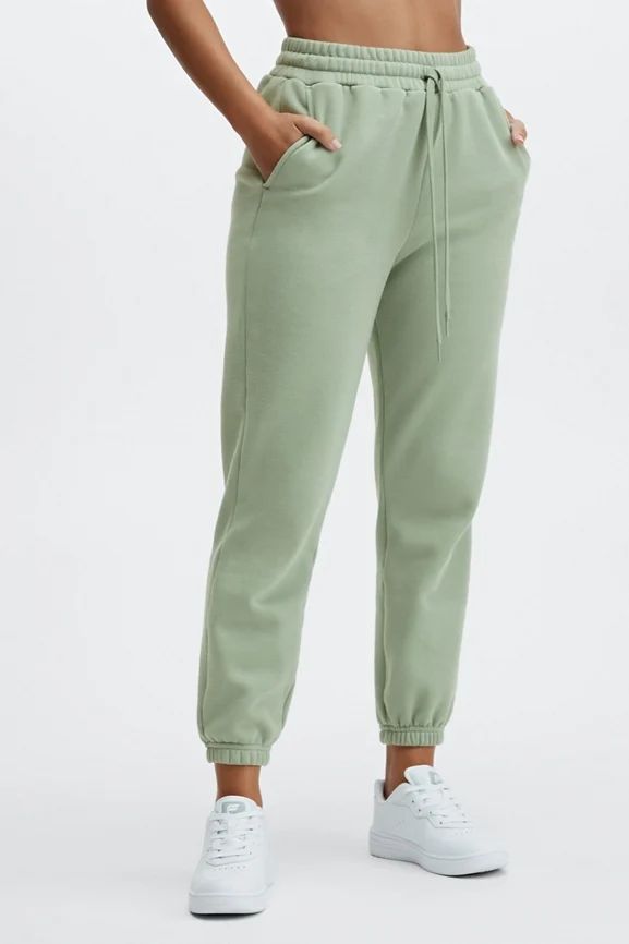 Go-To Sweatpant | Fabletics