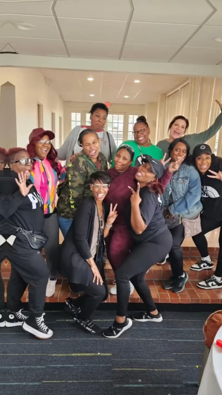 WORKSHOPS ARE BACK!! Who's gone come and build with me?! I've heard y'all loud and clear and pre registration opens next week for February 2026 workshops 🙌🏾. Be sure to sign up for my news letter at whatlovebuilt.com to stay in the know. MORE DETAILS TO COME SOON! I can't wait to hang out and build with yall, we alway have so much fun. Love yall and let's get building .
.
#diy #diyinspo #workshop #buildabearworkshop #home #homeproject #homeinspo #accentwall #backsplash #texas #houston #womenownedbusiness 

#LTKHome #LTKmomlife #LTKdayinmylife