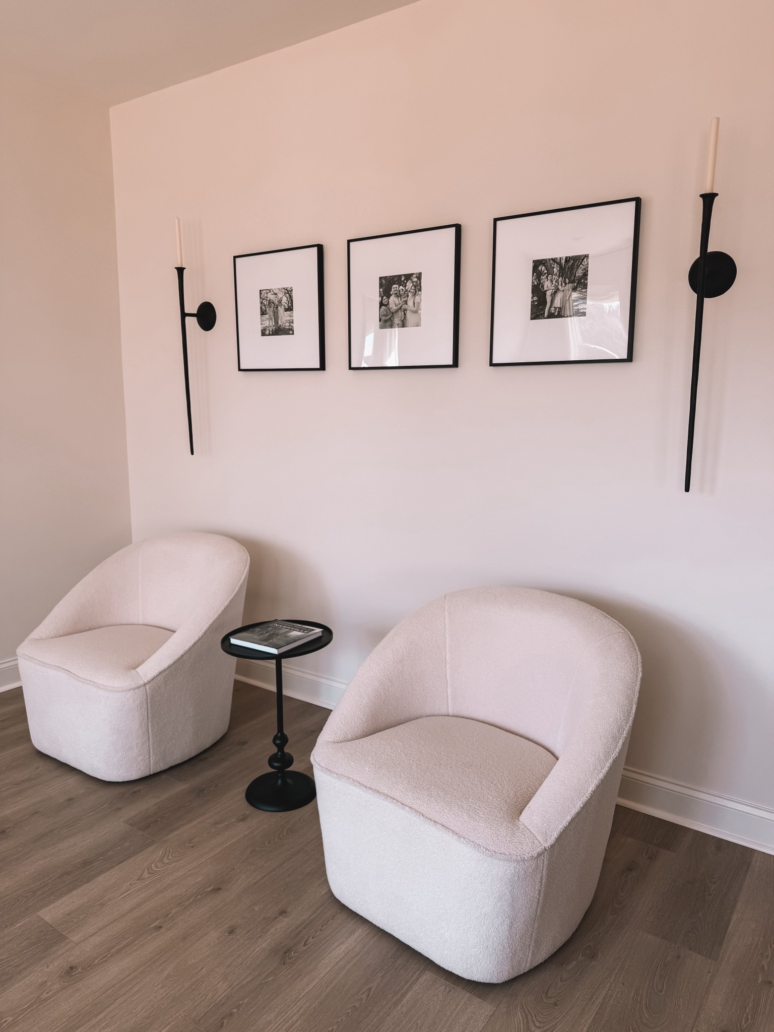 This wall moment just changed the whole vibe. Slender, sophisticated, and such a statement. This 33” Aspar Wall Sconce is 
soft, candle-lit luxury. Available in silver, gold, and black & a small size as well

#homedecor #wallsconce #lightinginspo

#LTKHome