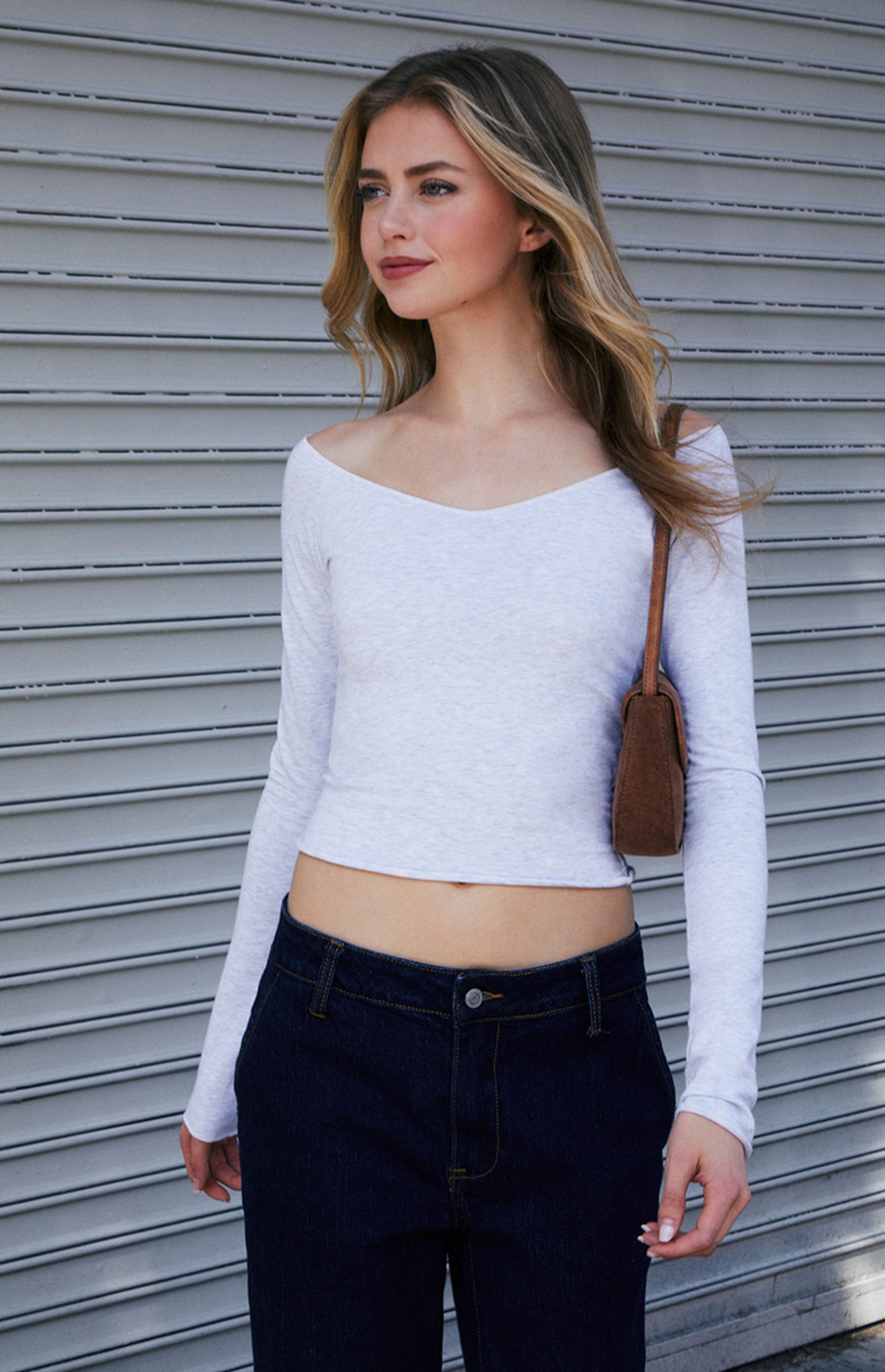 John Galt Silver Mayson V-Neck Off-The-Shoulder Long Sleeve Top | PacSun