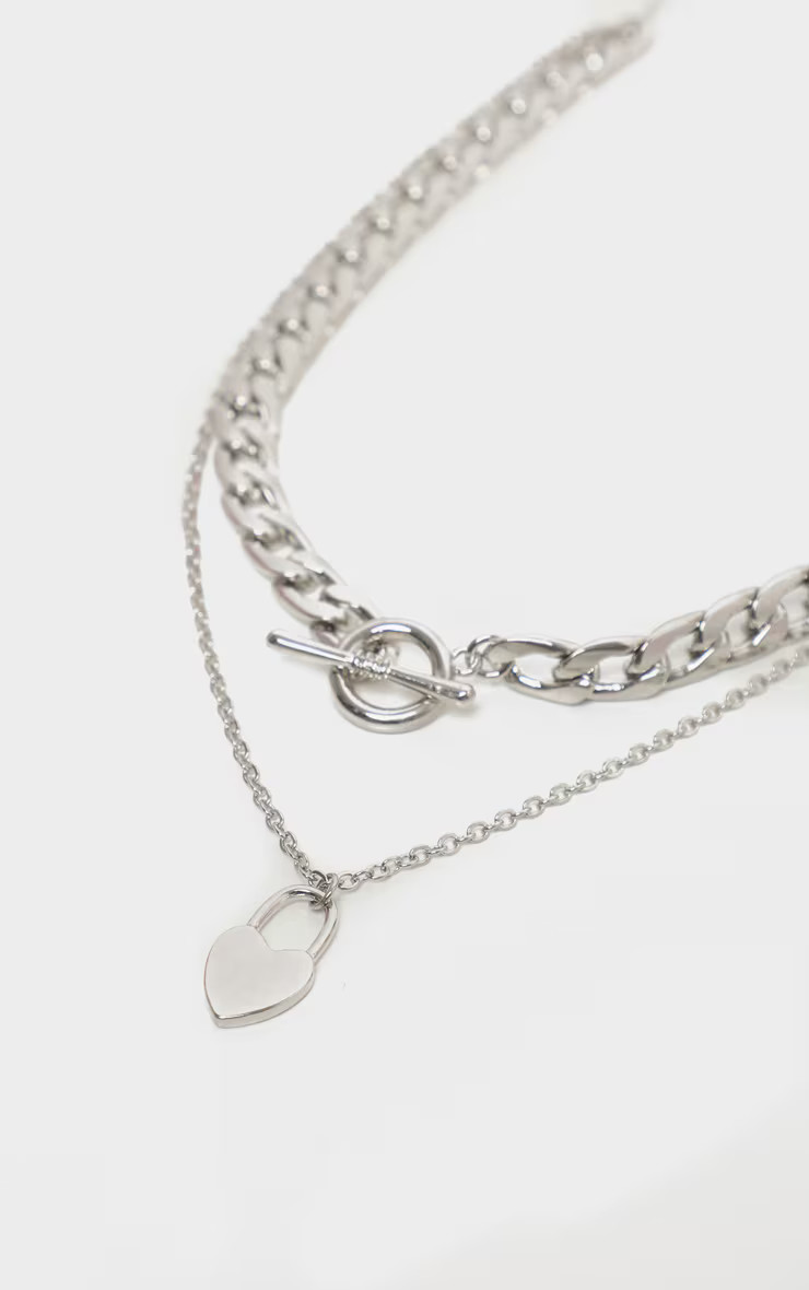 Silver Chunky Chain T Bar And Heart Pendant Layering Necklace | PrettyLittleThing US