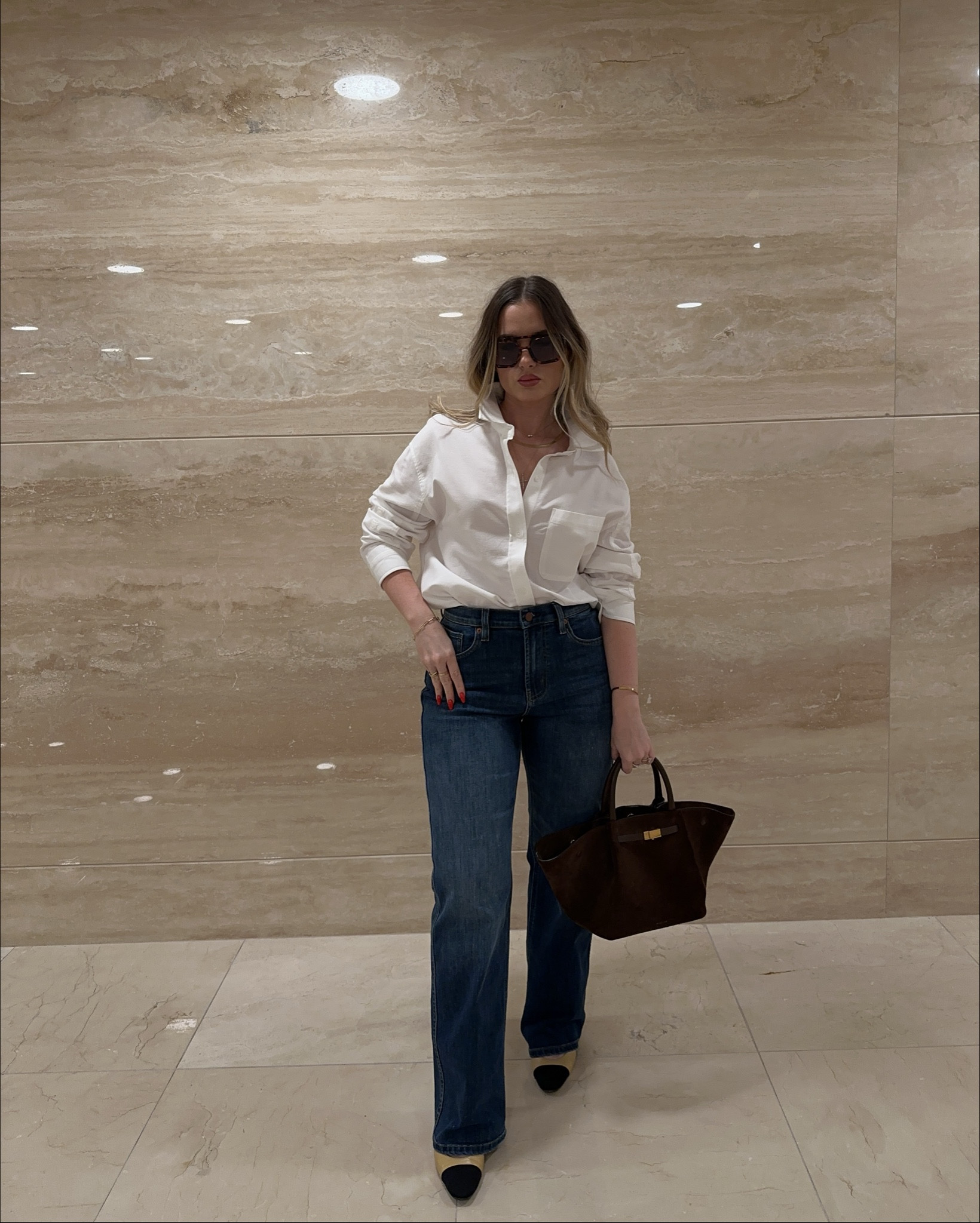 I am loving these jeans on my curves! Make sure to check out @duerperformance for their Black Friday sale! #builtfordoing #ad 

#LTKHoliday #LTKCyberWeek #LTKootd