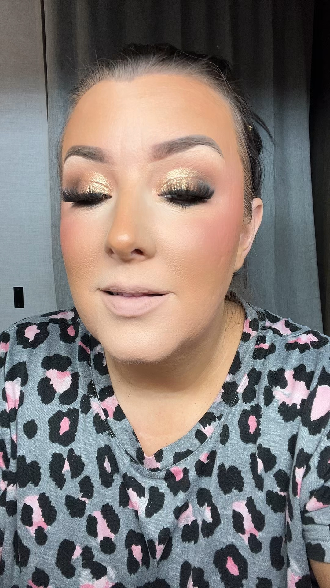 @morphebrushes bite me & show time liner 
@sephora liquid lipstick in 32 