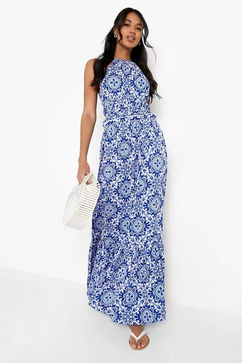 Porcelain Rouched Maxi Dress | Boohoo.com (US & CA)