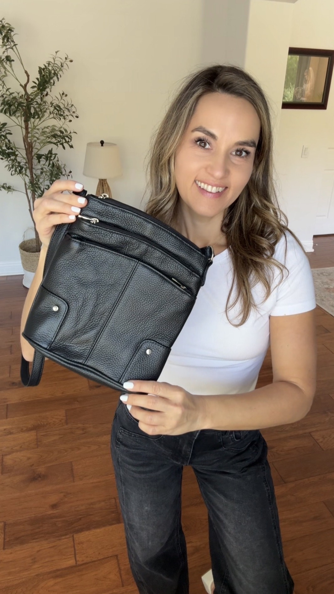 Genuine Leather Crossbody Bag for Everyday Style

This genuine leather crossbody bag is the perfect everyday purse 🤎 Lightweight, stylish, and designed with multiple zippered pockets to keep all your essentials organized while on the go. The rich brown leather gives it a timeless look that pairs perfectly with casual outfits, travel days, shopping trips, and everyday errands. A must-have handbag for anyone who loves functional fashion with a classic touch.

#CrossbodyBag #GenuineLeather #LeatherHandbag #EverydayBag #AmazonFinds #PurseLover #LeatherPurse #TravelBag #CasualStyle #FashionFinds #CrossbodyPurse #MinimalStyle #HandbagStyle #NeutralFashion #AmazonFashion #FunctionalFashion #ClassicStyle #AffordableFashion #MomStyle