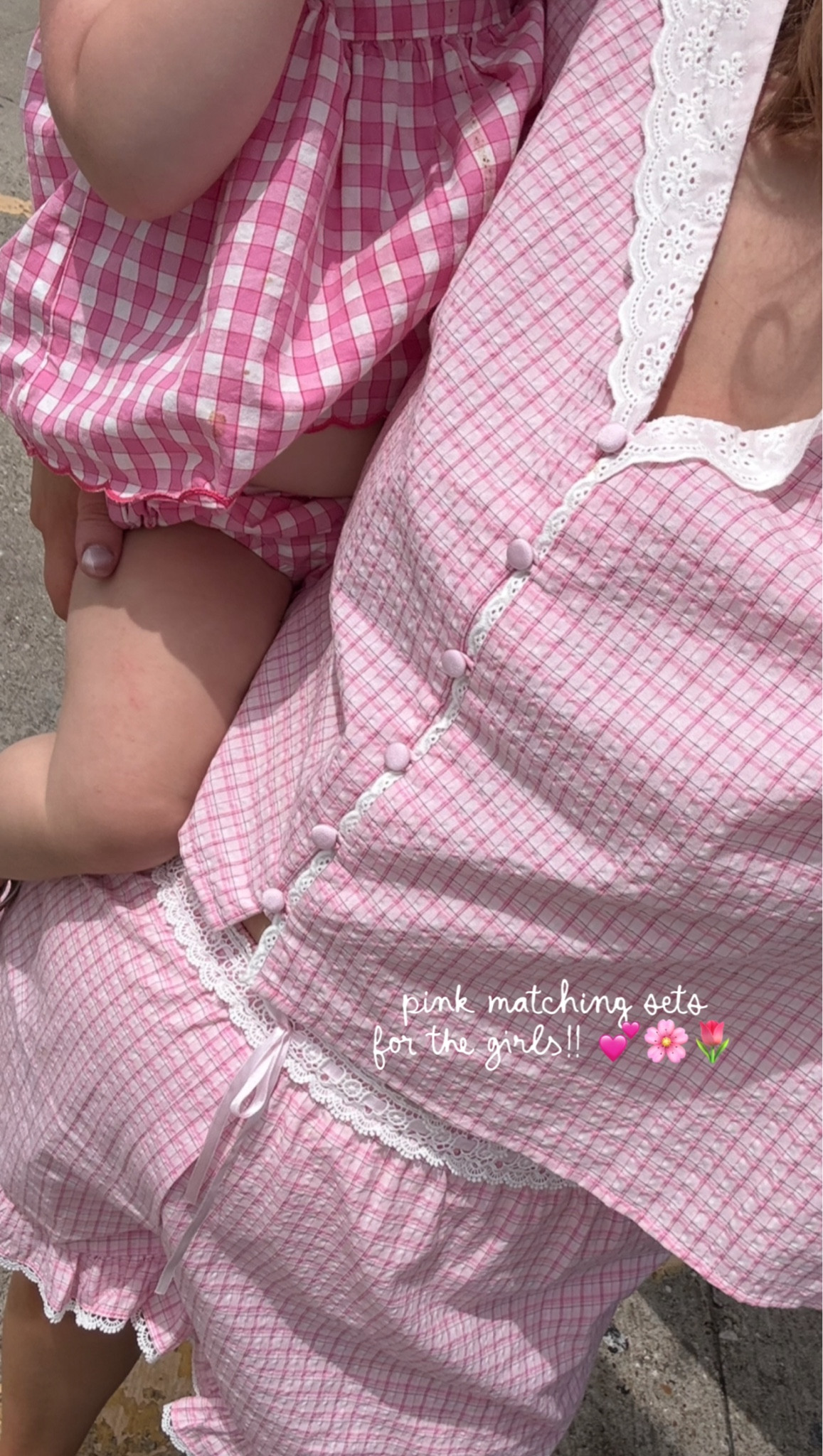 Coordinating pink gingham sets wearing xl in my set

#LTKmomlife
