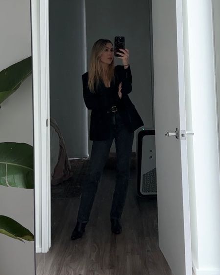 Wearing 2 in the blazer, XS bodysuit, 25 jeans (could have sized down they stretch), 6.5 boots (TTS and also stretch)  

#LTKworkwear #LTKSeasonal #LTKstyletip
