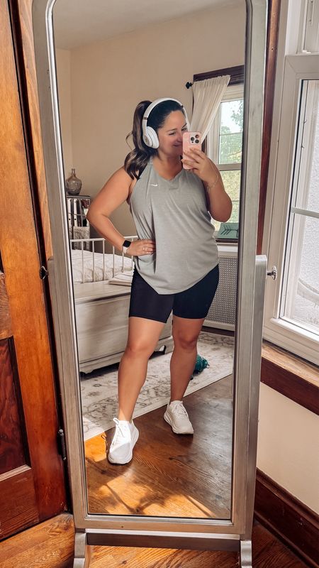 Loving this high impact sports bra for larger chests! It’s got adjustable straps. I’m wearing an xl 

Also linked my fave workout shoes, biker shorts, workout tank top, and headphones!

White sneakers
Black biker shorts
Athletic shorts
Workout outfit
Activewear
Harper Wilde
Hoka Clifton
Beats by Dre
Gym outfit 

#LTKMidsize #LTKActive #LTKStyleTip