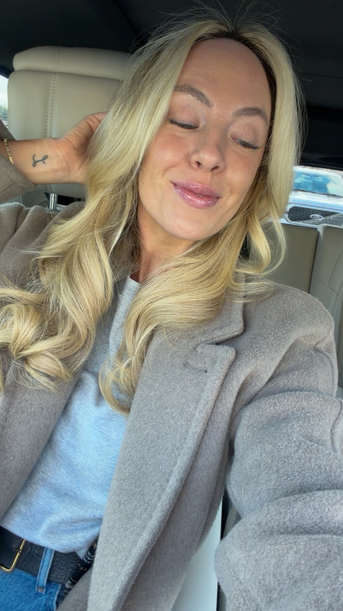 Today’s easy makeup look 🤍🫶🏻

#LTKSeasonal #LTKootd #LTKBeauty