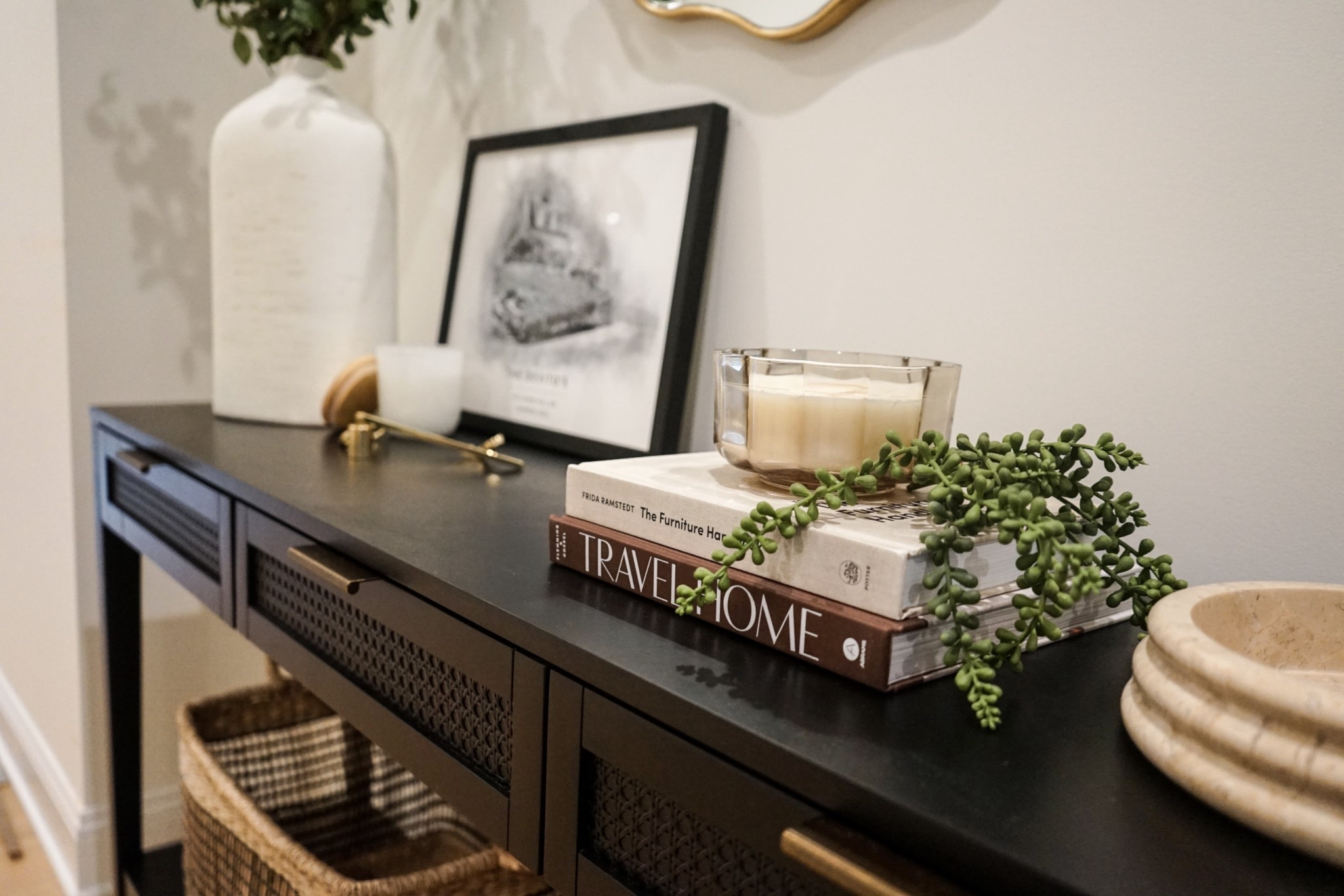 A closer look at the console moment that sets the tone as you enter this clients’ home — layered, intentional, and effortlessly calm. 
